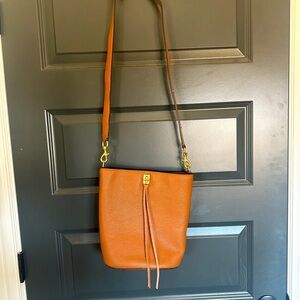 Rebecca Minkoff Leather Darren Bucket Caramello - adjustable strap NWT